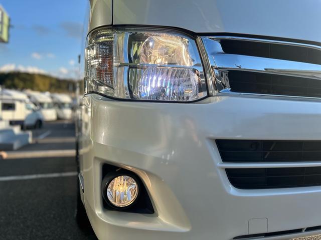 ハイエースワゴン アネックス ファミリーワゴン FFヒーター/2000Wインバーター/ソーラーパネル/サブナビ切替スイッチ/リアTV/リアスピーカー/リアクーラー/リアヒーター/社外アルミホイール/カロッツェリア製ナビ/ETC/ドラレコ/防虫ネット(29枚目)