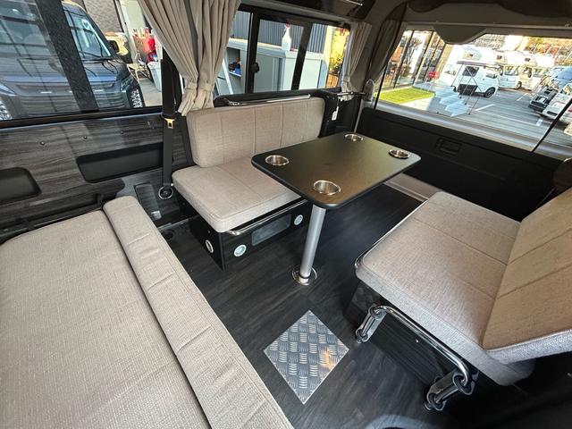 ハイエースワゴン アネックス ファミリーワゴン FFヒーター/2000Wインバーター/ソーラーパネル/サブナビ切替スイッチ/リアTV/リアスピーカー/リアクーラー/リアヒーター/社外アルミホイール/カロッツェリア製ナビ/ETC/ドラレコ/防虫ネット(51枚目)