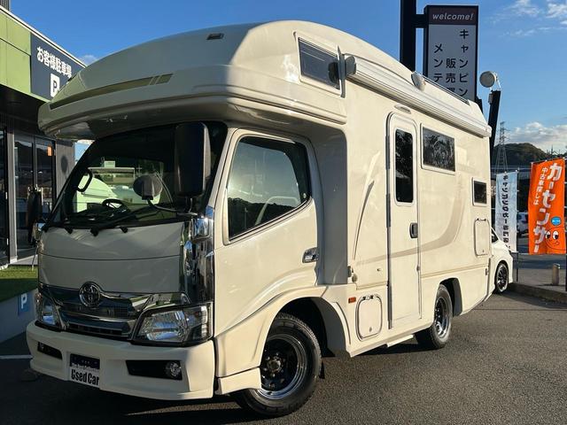 カムロード バンテック ジル520 家庭用エアコン/FFヒーター/温水ボイラー/カセットトイレ/シャワー/ソーラーパネル/1500Wインバーター/トリプルサブBT/サイドオーニング/マックスファン/85L冷蔵庫/メインサブ切替スイッチ/(2枚目)