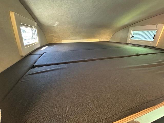 カムロード バンテック ジル520 家庭用エアコン/FFヒーター/温水ボイラー/カセットトイレ/シャワー/ソーラーパネル/1500Wインバーター/トリプルサブBT/サイドオーニング/マックスファン/85L冷蔵庫/メインサブ切替スイッチ/(66枚目)