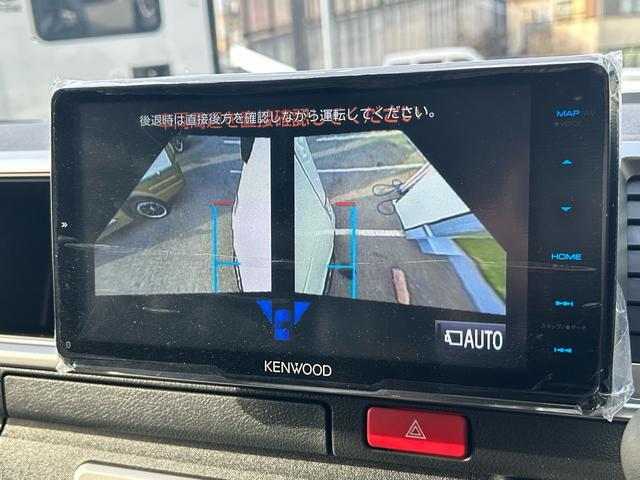 ハイエースバン キャンパー鹿児島 レムBV 家庭用エアコン/常設Wベッド/出窓仕様/CTEK走行充電器/FFヒーター/1500Wインバーター/トリプルサブBT/ソーラーパネル/マックスファン/電子レンジ/冷蔵庫/リアTV/純正Aw/TSS/(52枚目)