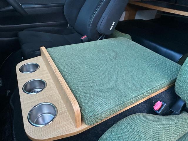 �g�C�t�@�N�g���[���Z���^�[�R���\�[���I