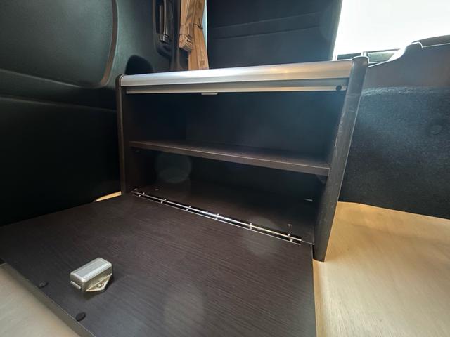 �G���g�����X�t�߂ɂ͉��ʔ����������܂��I