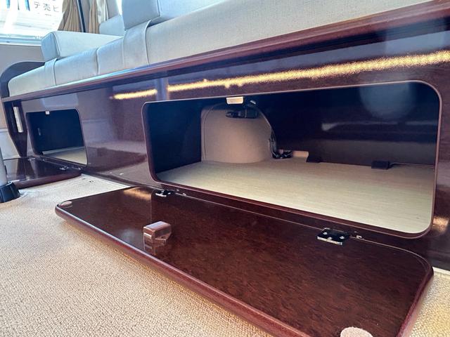 �V�[�g���̎��[�X�y�[�X�ɂ͔�����A�N�Z�X�\�ł��I