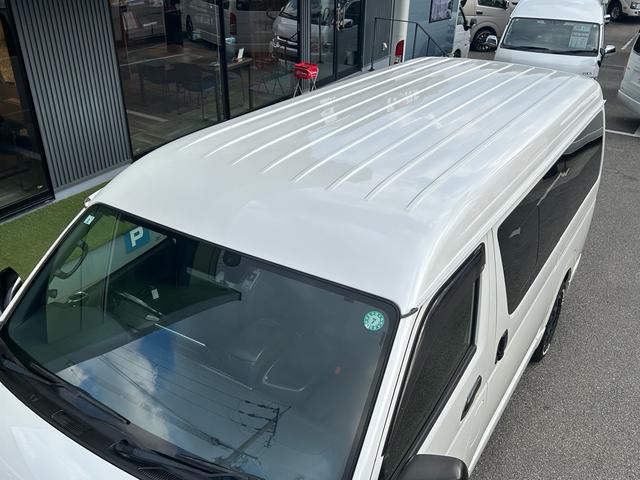 ハイエースバン スーパーＧＬ　ダークプライムＩＩ　ベッドキット／ディーゼルターボ２ＷＤ／アルパイン１１インチナビ／トヨタセーフティセンス／ピボットクルーズコントロール／カロッツェリア製ツィーター／リアクーラー／リアヒーター／社外１６インチＡＷ（22枚目）