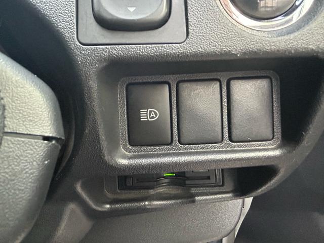 ハイエースバン スーパーＧＬ　ダークプライムＩＩ　ベッドキット／ディーゼルターボ２ＷＤ／アルパイン１１インチナビ／トヨタセーフティセンス／ピボットクルーズコントロール／カロッツェリア製ツィーター／リアクーラー／リアヒーター／社外１６インチＡＷ（46枚目）