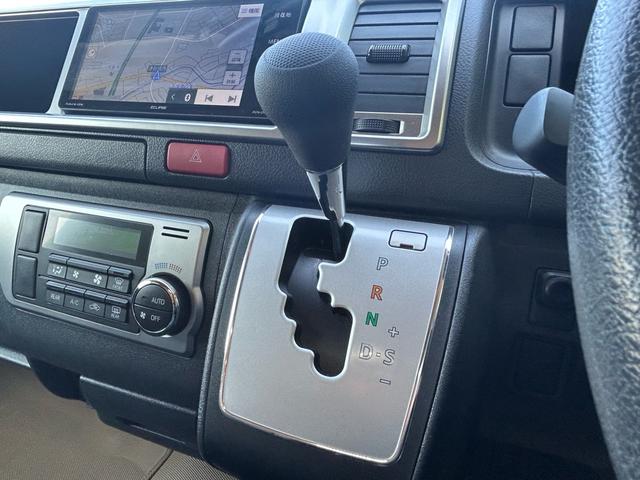 ハイエースバン カトーモーター　ブルームーン　引き出し式二段ベッド／ＦＦヒーター／１５００Ｗインバーター／ツインサブバッテリー／マックスファン／フリップダウンモニター／ナビサブスイッチ／冷蔵庫／シンク／メモリーナビ／ＥＴＣ／ドライブレコーダー／（49枚目）