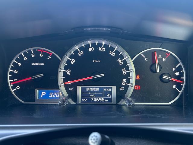 ハイエースバン カトーモーター　ブルームーン　引き出し式二段ベッド／ＦＦヒーター／１５００Ｗインバーター／ツインサブバッテリー／マックスファン／フリップダウンモニター／ナビサブスイッチ／冷蔵庫／シンク／メモリーナビ／ＥＴＣ／ドライブレコーダー／（52枚目）