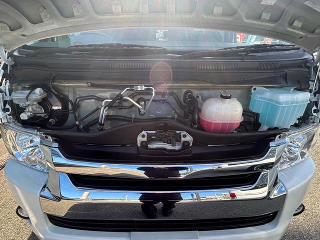 ハイエースバン カトーモーター　ブルームーン　引き出し式二段ベッド／ＦＦヒーター／１５００Ｗインバーター／ツインサブバッテリー／マックスファン／フリップダウンモニター／ナビサブスイッチ／冷蔵庫／シンク／メモリーナビ／ＥＴＣ／ドライブレコーダー／（72枚目）