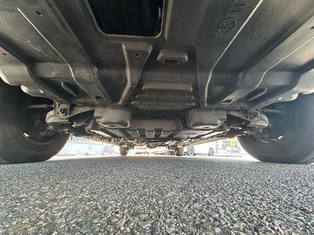 ハイエースバン カトーモーター　ブルームーン　引き出し式二段ベッド／ＦＦヒーター／１５００Ｗインバーター／ツインサブバッテリー／マックスファン／フリップダウンモニター／ナビサブスイッチ／冷蔵庫／シンク／メモリーナビ／ＥＴＣ／ドライブレコーダー／（74枚目）