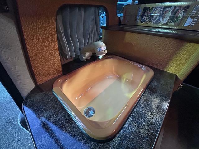 �V���N�͈����o�����V�����[�ɂȂ��Ă���̂ŃA�E�^�[�V�����[�Ƃ��Ă����g�����������܂��I