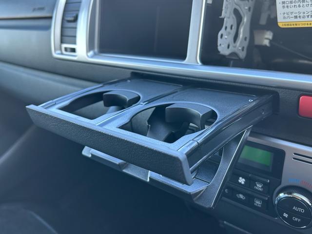 ハイエースバン 5ドアバン2.7スーパーGLワイドロング4WD 登録済未使用車/トヨタ先進装備/プリクラッシュセーフティ/レーンディパーチャーアラート/オートマチックハイビーム/ンテリジェントクリアランスソナー/パノラミックビュー/デジタルインナーミラー/(37枚目)