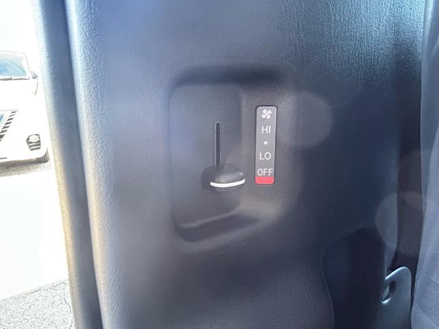 ハイエースバン 5ドアバン2.7スーパーGLワイドロング4WD 登録済未使用車/トヨタ先進装備/プリクラッシュセーフティ/レーンディパーチャーアラート/オートマチックハイビーム/ンテリジェントクリアランスソナー/パノラミックビュー/デジタルインナーミラー/(48枚目)