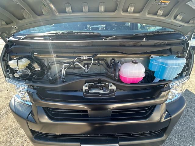 ハイエースバン 5ドアバン2.7スーパーGLワイドロング4WD 登録済未使用車/トヨタ先進装備/プリクラッシュセーフティ/レーンディパーチャーアラート/オートマチックハイビーム/ンテリジェントクリアランスソナー/パノラミックビュー/デジタルインナーミラー/(49枚目)