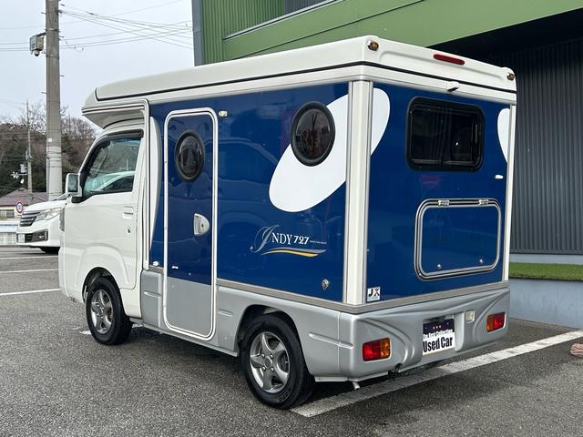 ハイゼットトラック 　ポップアップルーフ／二段ベッド／ＦＦヒーター／先進安全装備／スマートアシスト／１オーナー／外部充電／アウターシャワー／リアＴＶ／ナビサブ切替スイッチ／カロッツェリア製メモリーナビ／ＥＴＣ／（22枚目）