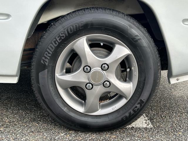 ハイゼットトラック 　ポップアップルーフ／二段ベッド／ＦＦヒーター／先進安全装備／スマートアシスト／１オーナー／外部充電／アウターシャワー／リアＴＶ／ナビサブ切替スイッチ／カロッツェリア製メモリーナビ／ＥＴＣ／（42枚目）