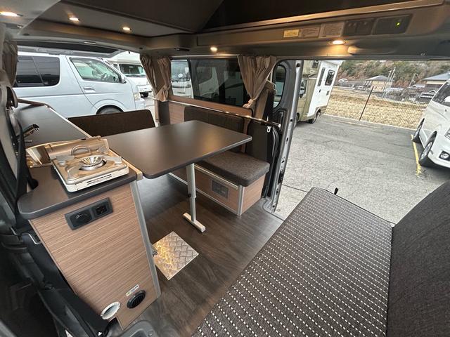 ＮＶ３５０キャラバンバン アネックス　コンポーザー　ポップアップルーフ／１オーナー／ＦＦヒーター／ナビサブ切替スイッチ／シンク／走行充電器／外部充電器／外部電源／サブバッテリー／衝突軽減ブレーキ／ＳＤナビ／ＥＴＣ／ドライブレコーダー／（9枚目）