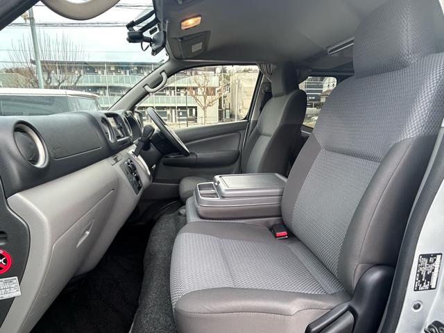 ＮＶ３５０キャラバンバン アネックス　コンポーザー　ポップアップルーフ／１オーナー／ＦＦヒーター／ナビサブ切替スイッチ／シンク／走行充電器／外部充電器／外部電源／サブバッテリー／衝突軽減ブレーキ／ＳＤナビ／ＥＴＣ／ドライブレコーダー／（43枚目）