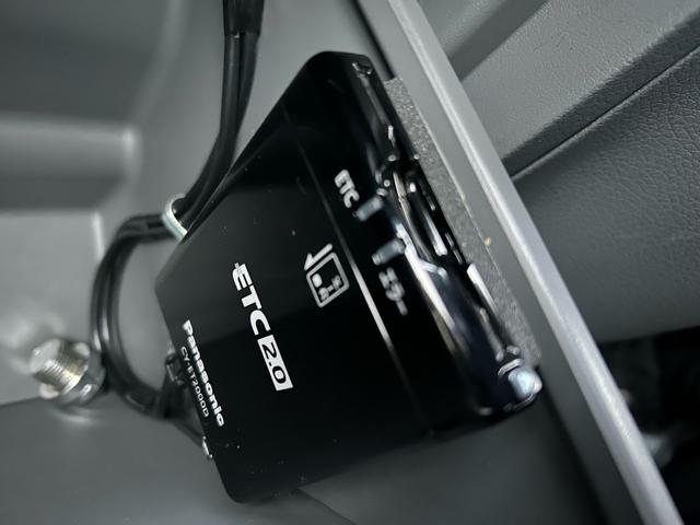 ＮＶ３５０キャラバンバン アネックス　コンポーザー　ポップアップルーフ／１オーナー／ＦＦヒーター／ナビサブ切替スイッチ／シンク／走行充電器／外部充電器／外部電源／サブバッテリー／衝突軽減ブレーキ／ＳＤナビ／ＥＴＣ／ドライブレコーダー／（52枚目）