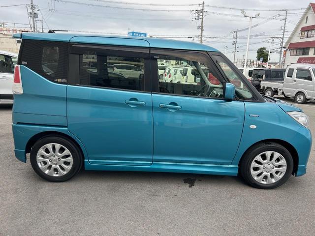 ソリオ ハイブリッドMX 純正8インチナビ 電動スライドドア 禁煙 ETC バックカメラ Bluetooth再生 DVD再生 地デジTV シートヒーター HIDヘッドライト 15インチアルミ スマートキー オートライト(17枚目)