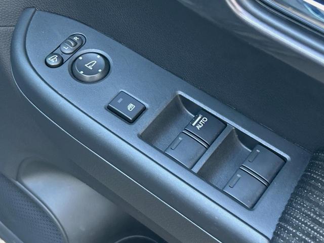 Ｎ－ＷＧＮカスタム Ｌホンダセンシング　ＡＬＰＩＮＥ製ナビ　禁煙　衝突軽減ブレーキ　誤発進抑制機能　先行車発進お知らせ機能　標識認識機能　車線逸脱警報　オートハイビーム　バックカメラ　ＥＴＣ　Ｂｌｕｅｔｏｏｔｈ再生　シートヒーター　地デジ（31枚目）