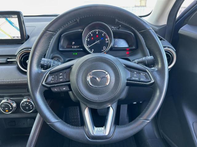 デミオ XDツーリング Lパッケージ ターボ 純正ナビ 禁煙 衝突軽減ブレーキ バックカメラ ETC Bluetooth再生 LEDヘッドライト クルーズコントロール パドルシフト ヘッドアップディスプレイ 合皮コンビシート(11枚目)