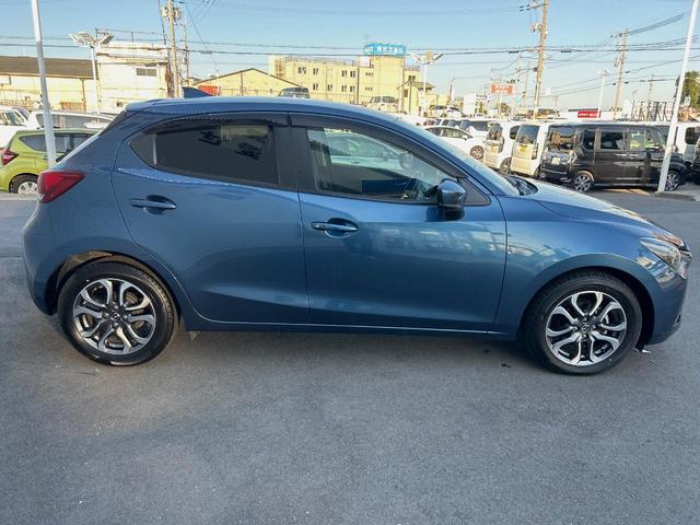 デミオ XDツーリング Lパッケージ ターボ 純正ナビ 禁煙 衝突軽減ブレーキ バックカメラ ETC Bluetooth再生 LEDヘッドライト クルーズコントロール パドルシフト ヘッドアップディスプレイ 合皮コンビシート(16枚目)