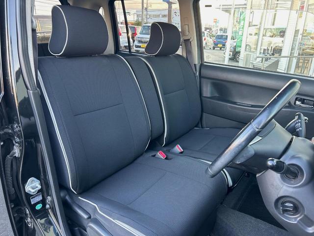 ムーヴコンテ カスタム RS ターボ 純正ナビ 禁煙車 地デジTV DVD再生 運転席パワーシート オートエアコン スマートキー HIDヘッドライト 盗難防止装置 15インチアルミ フォグライト ウィンカーミラー シートリフター(7枚目)