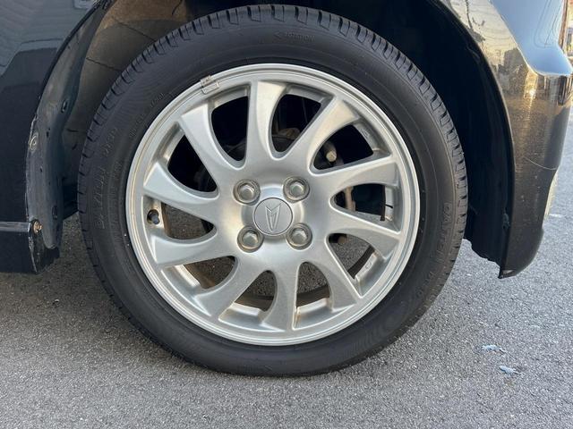 ムーヴコンテ カスタム RS ターボ 純正ナビ 禁煙車 地デジTV DVD再生 運転席パワーシート オートエアコン スマートキー HIDヘッドライト 盗難防止装置 15インチアルミ フォグライト ウィンカーミラー シートリフター(11枚目)