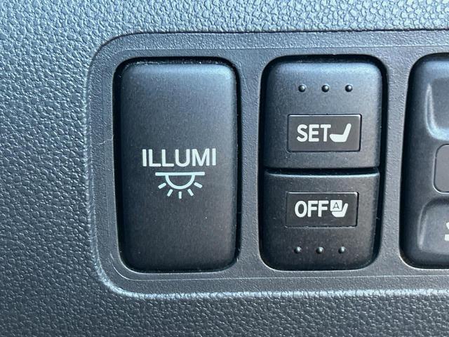 ムーヴコンテ カスタム RS ターボ 純正ナビ 禁煙車 地デジTV DVD再生 運転席パワーシート オートエアコン スマートキー HIDヘッドライト 盗難防止装置 15インチアルミ フォグライト ウィンカーミラー シートリフター(20枚目)