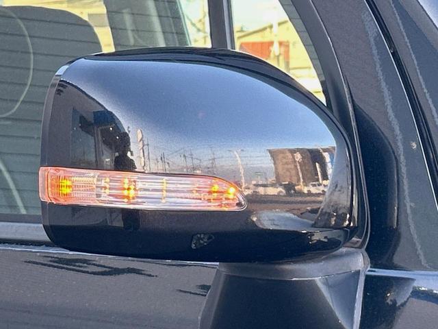 ムーヴコンテ カスタム RS ターボ 純正ナビ 禁煙車 地デジTV DVD再生 運転席パワーシート オートエアコン スマートキー HIDヘッドライト 盗難防止装置 15インチアルミ フォグライト ウィンカーミラー シートリフター(28枚目)