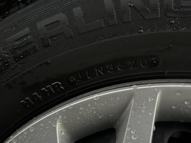 フィット １３Ｇ・Ｆパッケージ　純正ナビ　禁煙　バックカメラ　衝突軽減ブレーキ　誤発進抑制機能　アイドリングストップ　Ｂｌｕｅｔｏｏｔｈ再生　ＤＶＤ再生　地デジＴＶ　シートリフター　スマートキー　プッシュスタート　横滑り防止装置（31枚目）