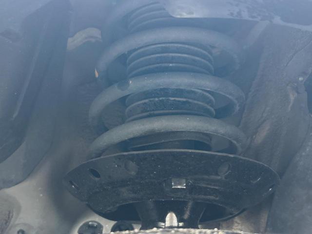 フィット １３Ｇ・Ｆパッケージ　純正ナビ　禁煙　バックカメラ　衝突軽減ブレーキ　誤発進抑制機能　アイドリングストップ　Ｂｌｕｅｔｏｏｔｈ再生　ＤＶＤ再生　地デジＴＶ　シートリフター　スマートキー　プッシュスタート　横滑り防止装置（41枚目）