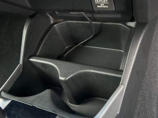 フィット １３Ｇ・Ｆパッケージ　純正ナビ　禁煙　バックカメラ　衝突軽減ブレーキ　誤発進抑制機能　アイドリングストップ　Ｂｌｕｅｔｏｏｔｈ再生　ＤＶＤ再生　地デジＴＶ　シートリフター　スマートキー　プッシュスタート　横滑り防止装置（44枚目）