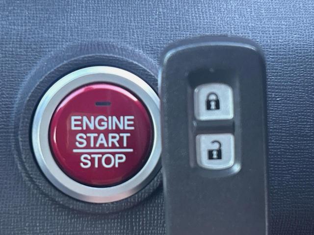 Ｎ－ＯＮＥ スタンダード・Ｌ　純正ナビ　衝突軽減ブレーキ　ＥＴＣ　バックカメラ　禁煙車　Ｂｌｕｅｔｏｏｔｈ再生　地デジＴＶ　ＤＶＤ再生　横滑り防止装置　ＨＩＤヘッドライト　オートライト　オートエアコン　シートリフター（21枚目）