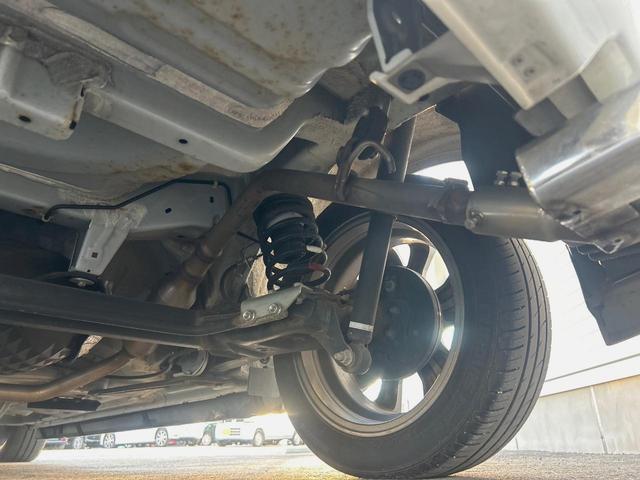 ルーミー カスタムG-T ターボ モデリスタエアロ 純正ナビ 両側電動スライドドア 衝突軽減ブレーキ 誤発進抑制機能 車線逸脱警報  ETC バックカメラ Bluetooth再生 DVD再生 クルーズコントロール(45枚目)