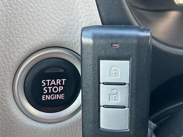 デイズ Ｘ　Ｖセレクション＋セーフティＩＩ　純正ナビ　禁煙　全周囲カメラ　衝突軽減ブレーキ　踏み間違え防止アシスト　Ｂｌｕｅｔｏｏｔｈ再生　ＤＶＤ再生　地デジＴＶ　アイドリングストップ　スマートキー　プッシュスタート　オートエアコン（7枚目）