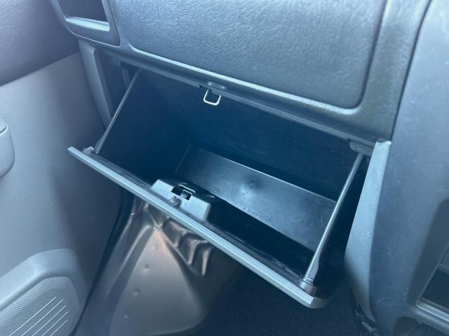 クリッパーバン GL 禁煙車 ETC ポータブルナビ CD再生 パワーウィンドウ プライバシーガラス ヘッドライトレベライザー(40枚目)