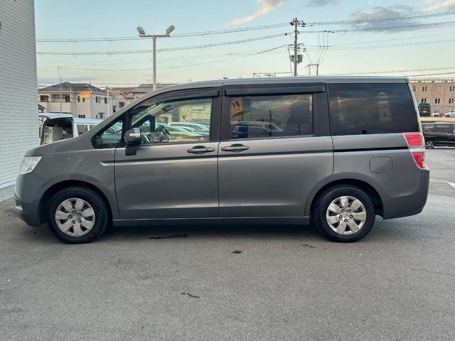 ステップワゴン L 純正ナビ 禁煙 両側電動スライドドア バックカメラ ETC HIDヘッドライト オートライト オートエアコン スマートキー ステアリングスイッチ シートリフター 盗難防止装置 フローリング(17枚目)