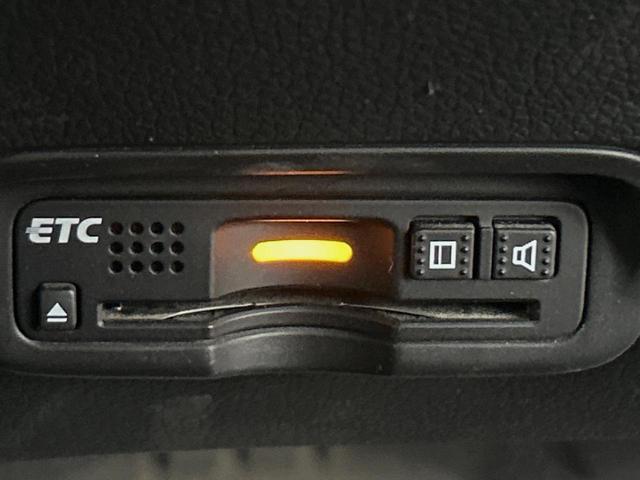 ヴェゼル ハイブリッドZ・ホンダセンシング ホンダセンシングレスOP KENWOODナビ バックカメラ 禁煙車 ハーフレザーシート スマートキー LEDヘッド ビルトインETC クルコン オートライト デュアルエアコン Bluetooth(7枚目)