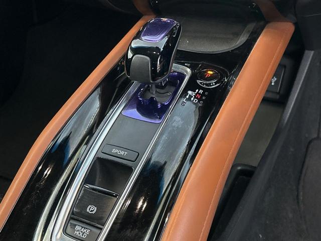 ヴェゼル ハイブリッドZ・ホンダセンシング ホンダセンシングレスOP KENWOODナビ バックカメラ 禁煙車 ハーフレザーシート スマートキー LEDヘッド ビルトインETC クルコン オートライト デュアルエアコン Bluetooth(29枚目)