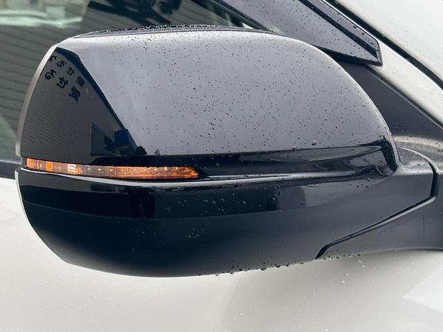 ヴェゼル ハイブリッドRS・ホンダセンシング 純正ナビ 衝突軽減ブレーキ レーダークルーズ 誤発進抑制機能 車線逸脱警報 先行車発進お知らせ機能 標識認識機能 ETC Bluetooth再生 DVD再生 バックカメラ シートヒーター 地デジTV(39枚目)