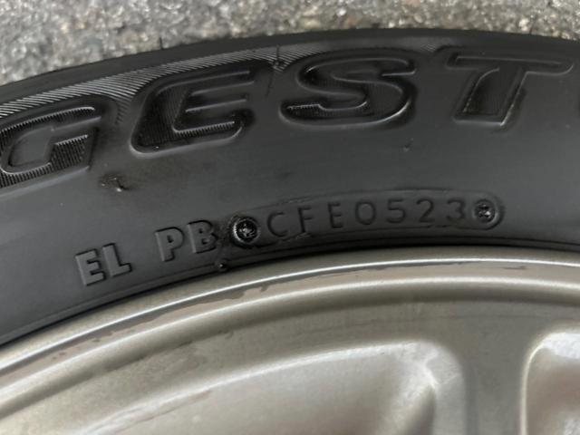 ジムニー XC Strada製ナビゲーション 禁煙車 衝突軽減ブレーキ 車線逸脱警報 先行車発進お知らせ機能 オートハイビーム 標識認識機能 ETC バックカメラ シートヒーター LEDヘッドライト(31枚目)