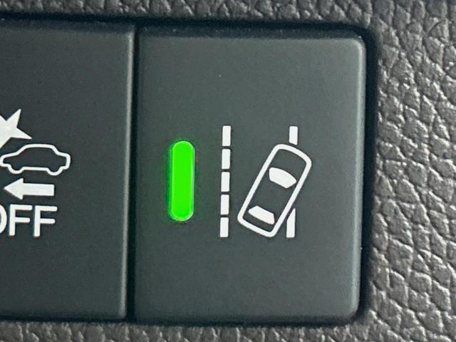 フリード G・ホンダセンシング 純正9インチナビ 禁煙 衝突軽減ブレーキ レーダークルーズ 誤発進抑制機能 車線逸脱警報 先行車発進お知らせ機能 両側電動スライドドア ETC バックカメラ LEDヘッドライト Bluetooth再(26枚目)