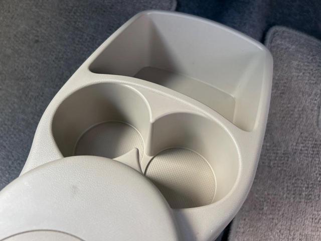 アルト G Strada製ナビゲーション 禁煙車 Bluetooth再生 DVD再生 地デジTV キーレス ヘッドライトレベライザー 電動格納ミラー プライバシーガラス(36枚目)