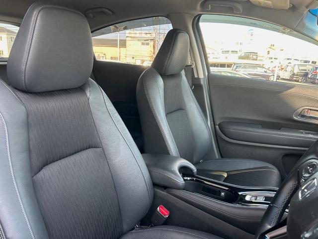 ヴェゼル ハイブリッドＺ・ホンダセンシング　ホンダセンシング／レーダークルーズ／純正ナビ／車線逸脱警報／バックカメラ／ＥＴＣ／ＬＥＤヘッド／前席シートヒーター／デュアルオートエアコン／パドルシフト／ハーフレザー／電子パーキング（8枚目）