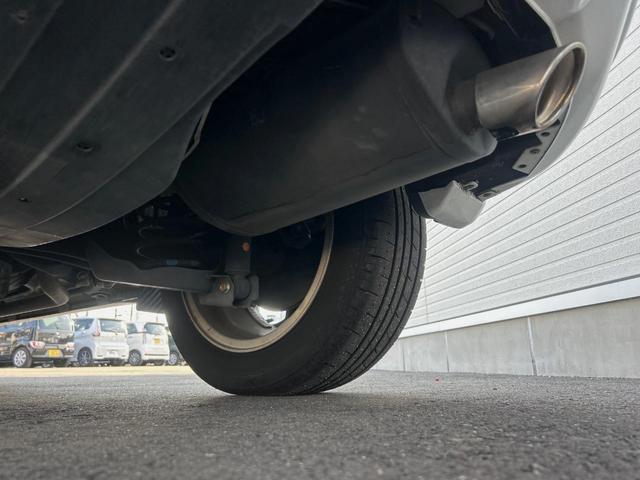 ヴェゼル ハイブリッドＺ・ホンダセンシング　ホンダセンシング／レーダークルーズ／純正ナビ／車線逸脱警報／バックカメラ／ＥＴＣ／ＬＥＤヘッド／前席シートヒーター／デュアルオートエアコン／パドルシフト／ハーフレザー／電子パーキング（20枚目）