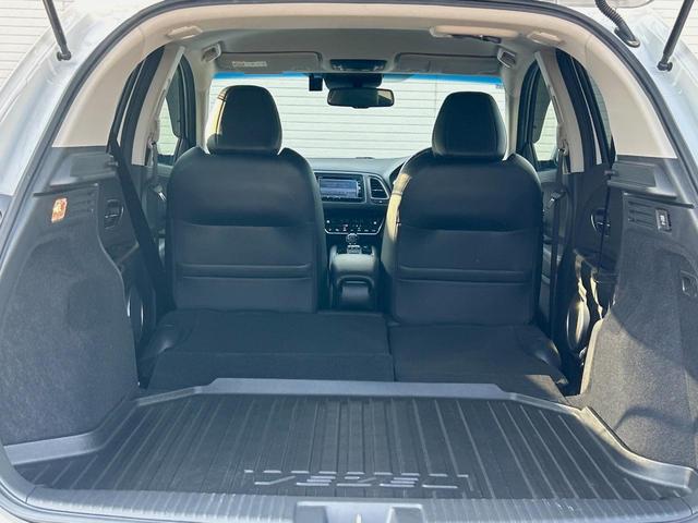 ヴェゼル ハイブリッドＺ・ホンダセンシング　ホンダセンシング／レーダークルーズ／純正ナビ／車線逸脱警報／バックカメラ／ＥＴＣ／ＬＥＤヘッド／前席シートヒーター／デュアルオートエアコン／パドルシフト／ハーフレザー／電子パーキング（23枚目）