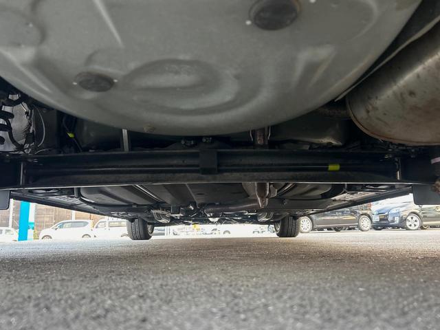 シエンタ G 7人乗 モデリスタエアロ carrozzeria製ナビゲーション 後席モニター 禁煙車 両側電動スライドドア バックカメラ ETC Bluetooth再生 DVD再生 地デジTV アイドリングストップ(20枚目)