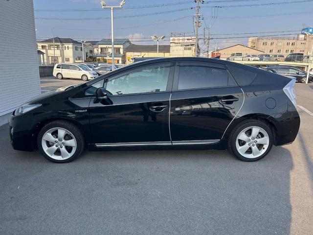 プリウス Sツーリングセレクション 純正ナビ バックカメラ ETC LEDヘッドライト Bluetooth再生 DVD再生 地デジTV 17インチアルミ オートライト オートエアコン スマートキー プッシュスタート フォグライト(16枚目)